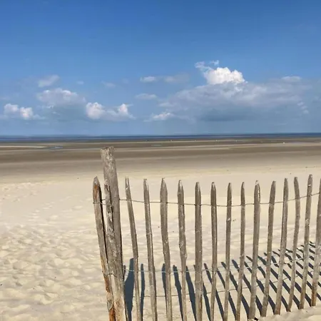 Vakantiehuis Holiday Home In Quend-Plage Near Forest, Cleaning Included